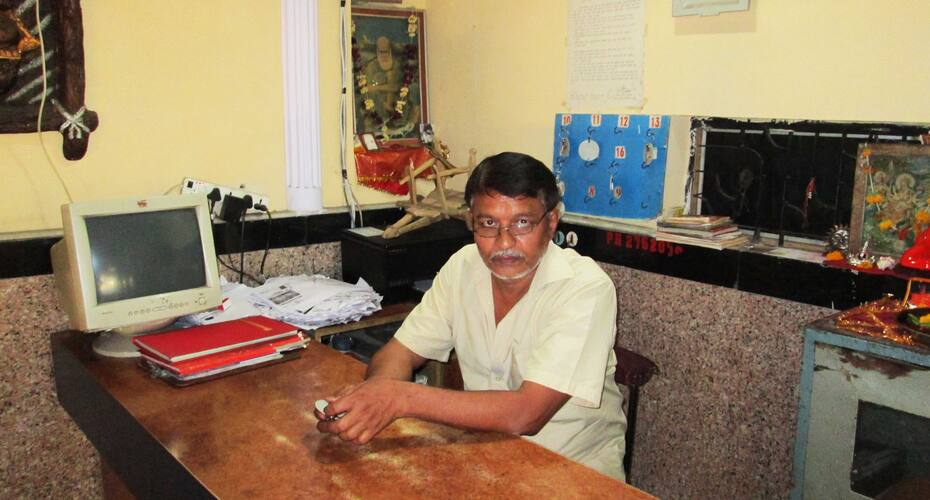 Yadgar Lodge, Nagpur 4